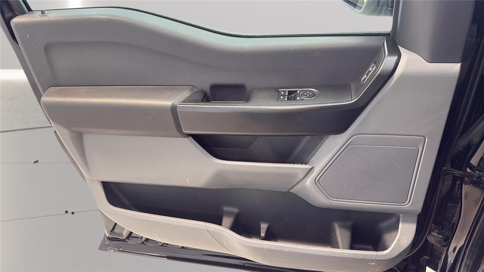2025 Ford F-150 XL w/Supercharger