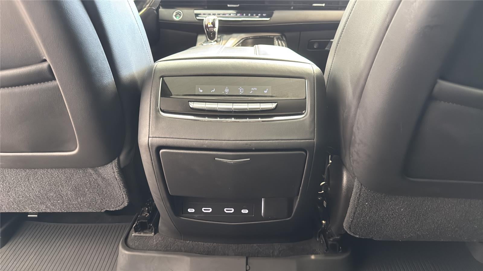 2021 Cadillac Escalade ESV Sport