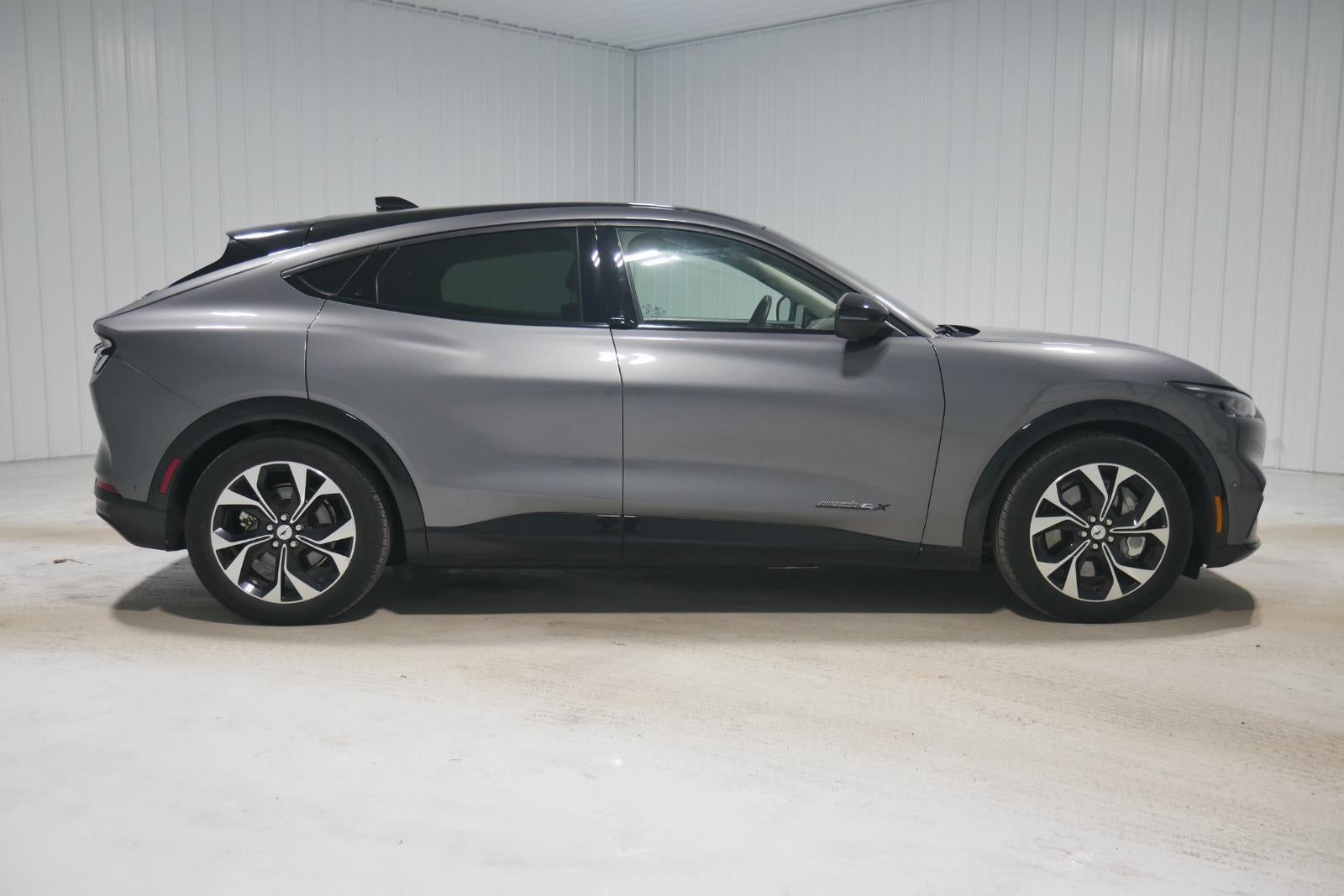 2021 Ford Mustang Mach-E Premium