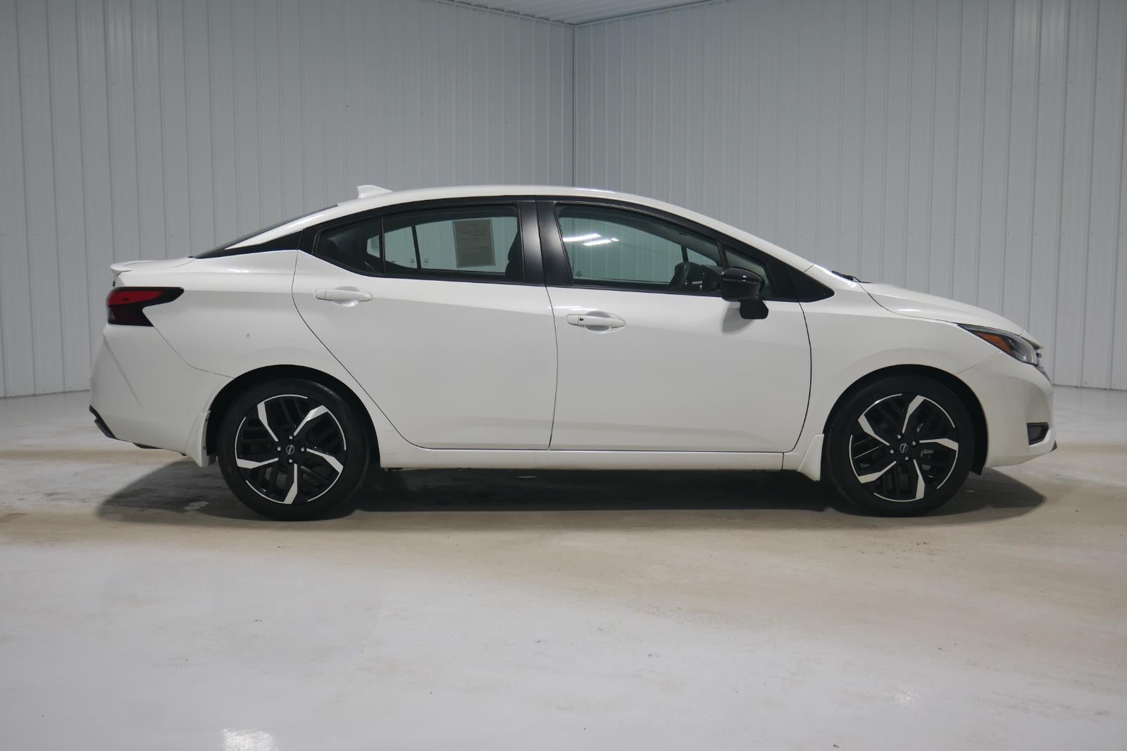 2024 Nissan Versa SR