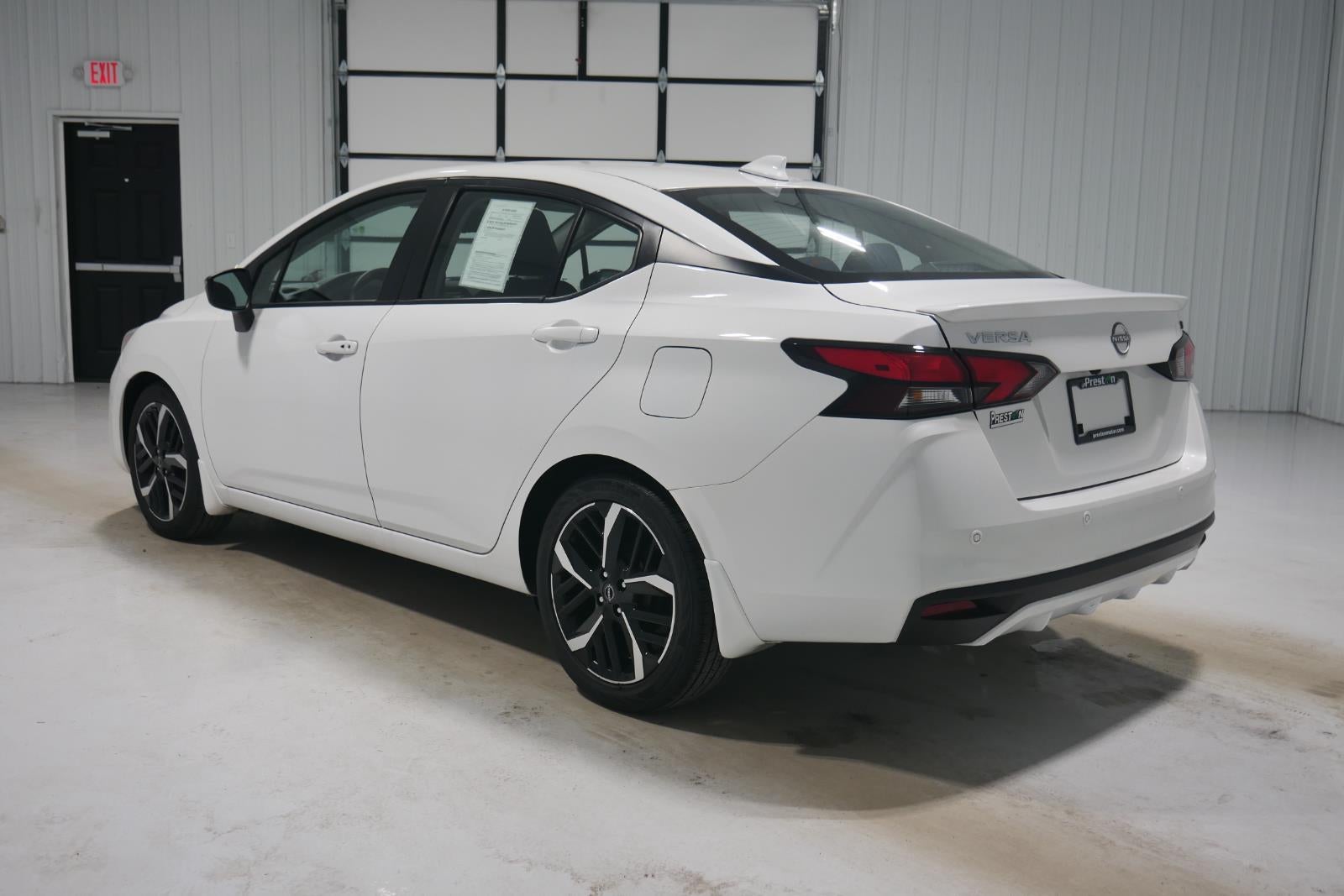 2024 Nissan Versa SR