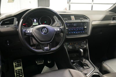 2021 Volkswagen Tiguan SE R-Line Black