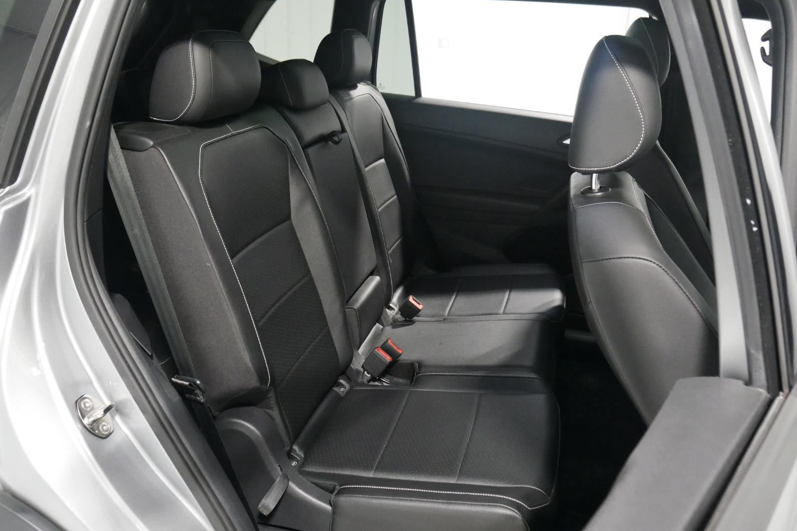 2021 Volkswagen Tiguan SE R-Line Black