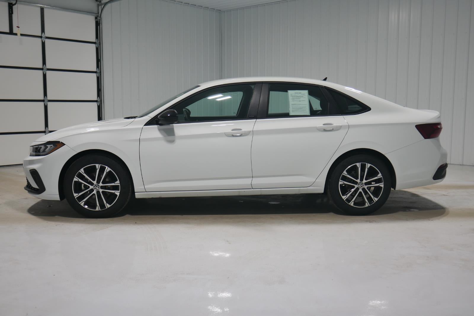 2025 Volkswagen Jetta Sport