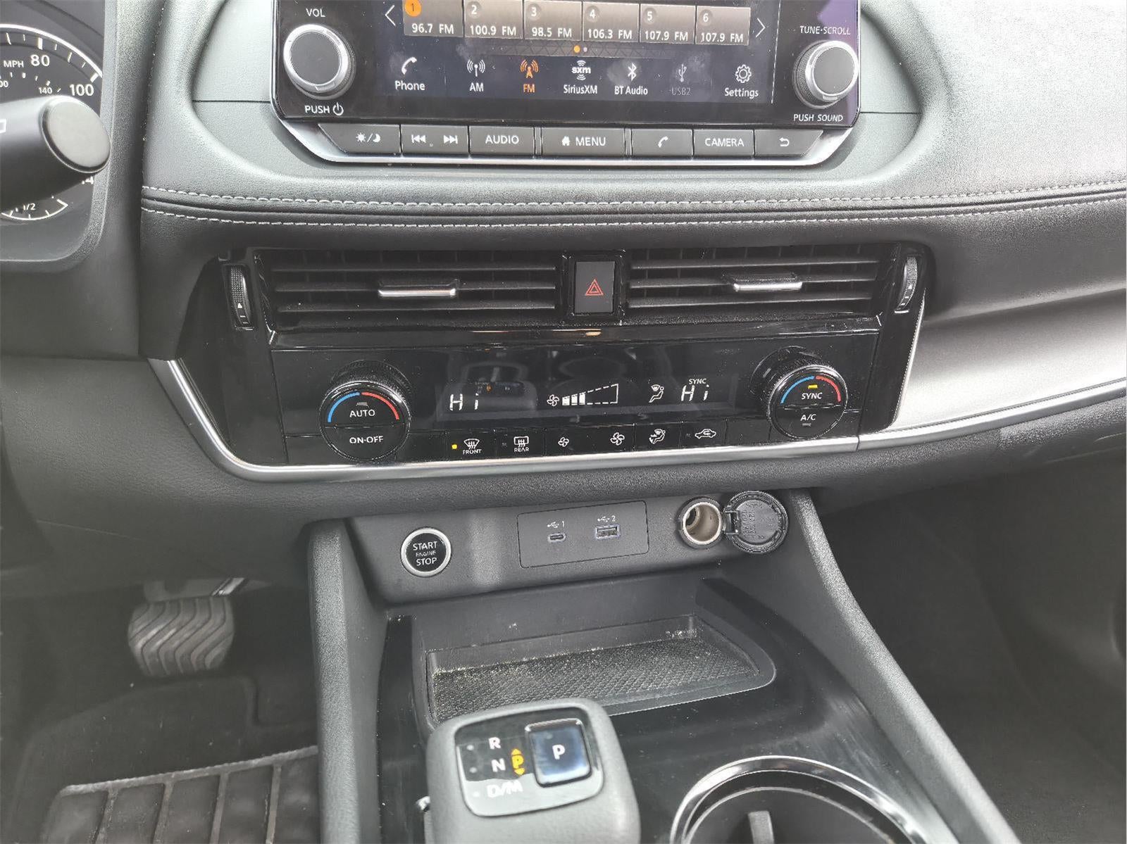 2022 Nissan Rogue SV