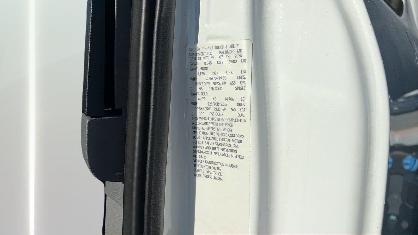 2024 Ford Super Duty F-550 DRW XL