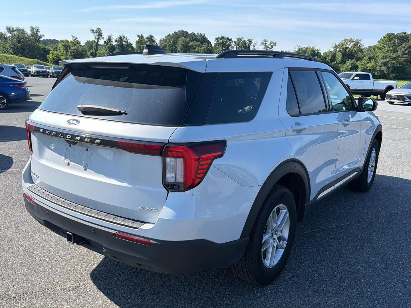 2025 Ford Explorer Active