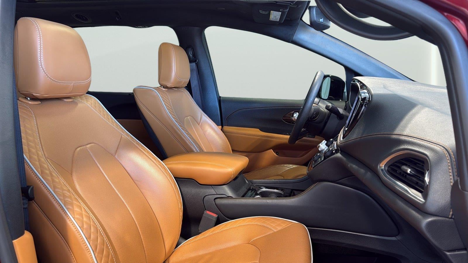 2023 Chrysler Pacifica Hybrid Pinnacle