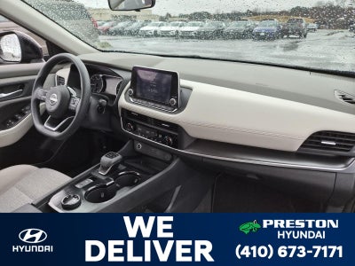 2023 Nissan Rogue SV