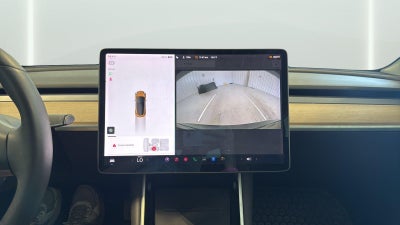 2020 Tesla Model 3 Standard Range