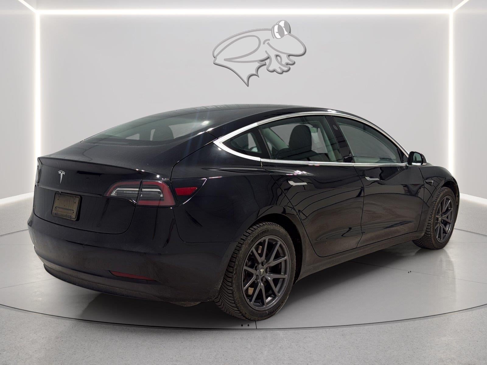 2020 Tesla Model 3 Standard Range
