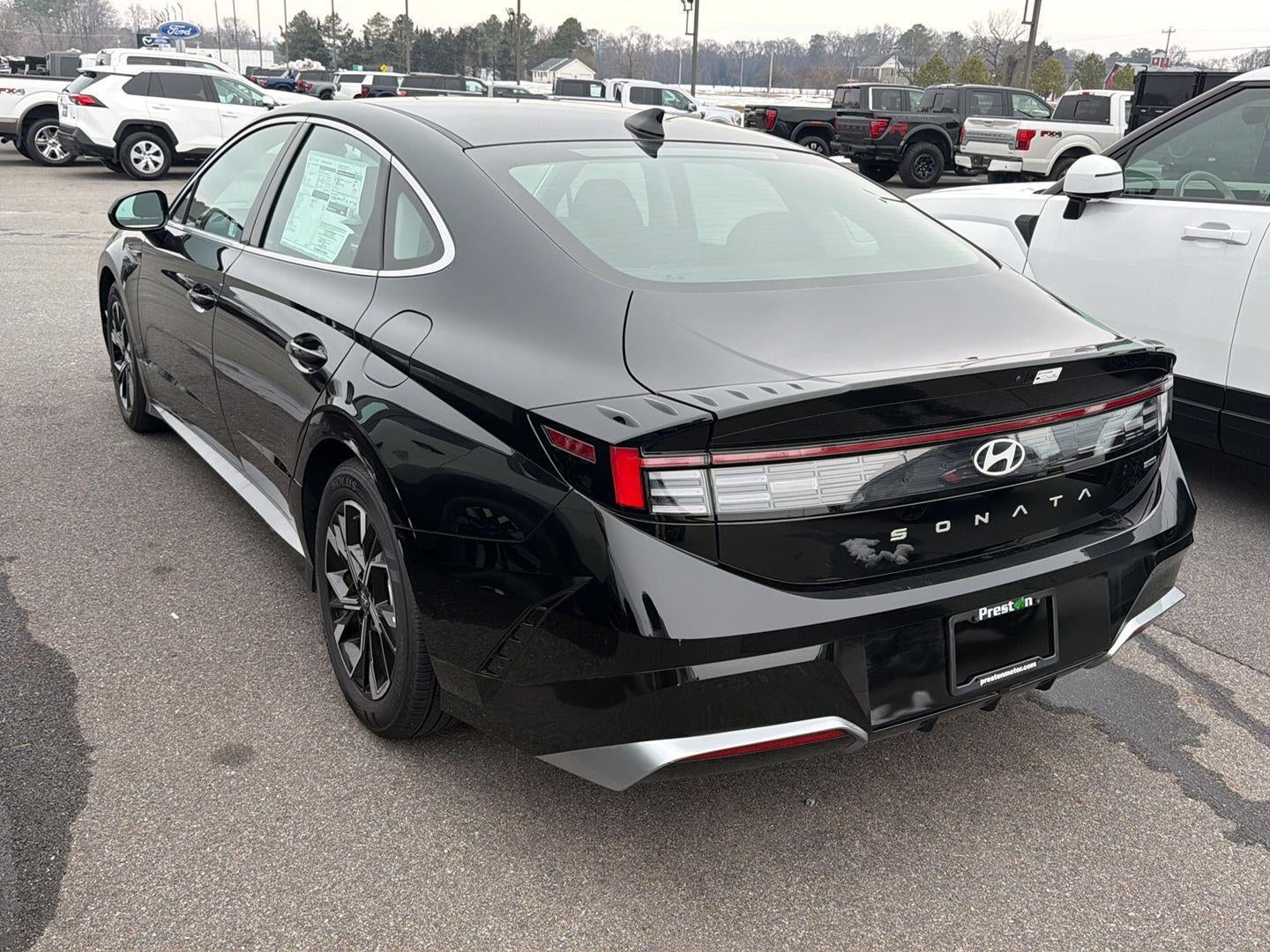 2025 Hyundai SONATA SEL