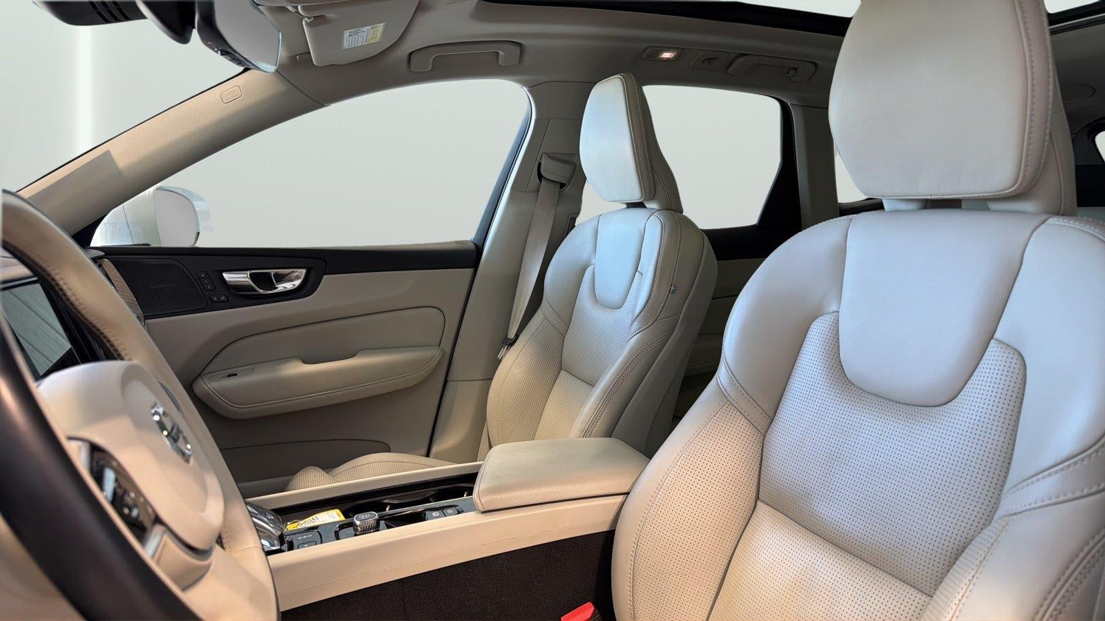 2022 Volvo XC60 Inscription