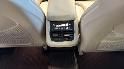 2022 Volvo XC60 Inscription