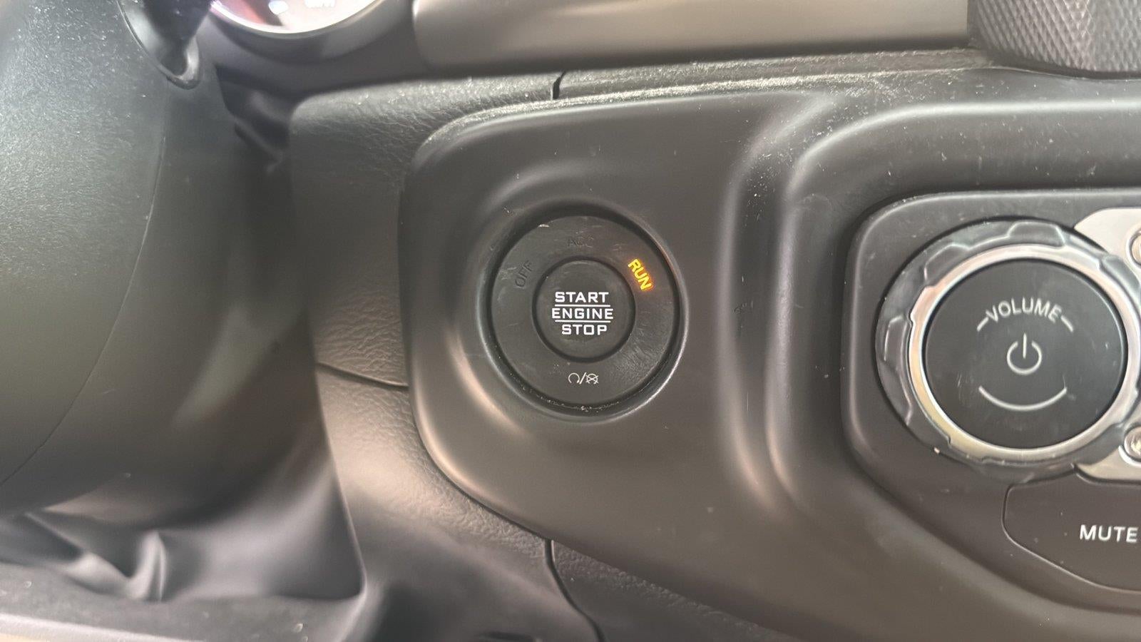 2022 Jeep Wrangler Sport S