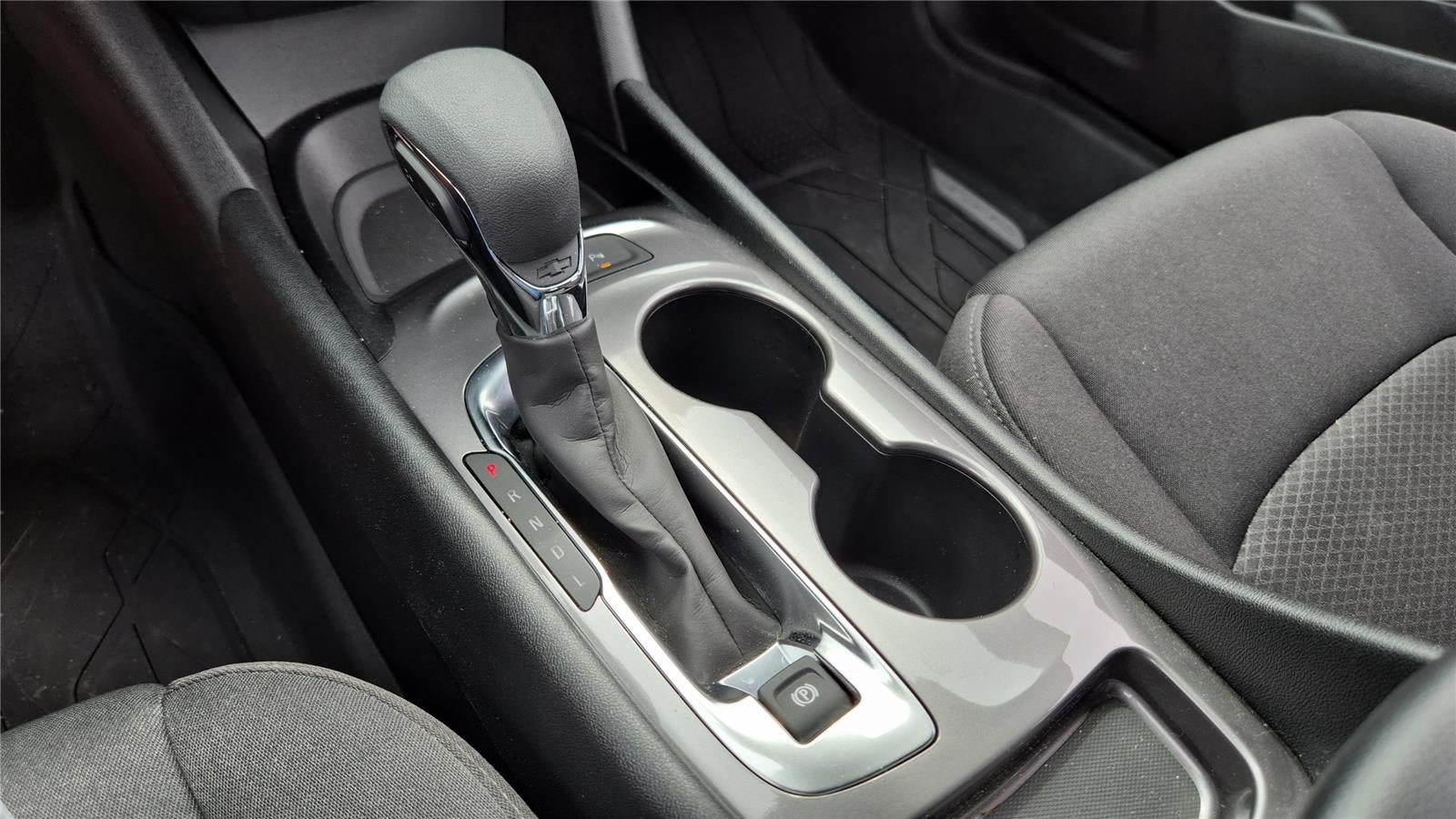 2025 Chevrolet Malibu LS