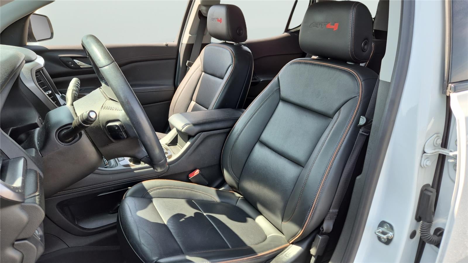 2021 GMC Acadia AT4