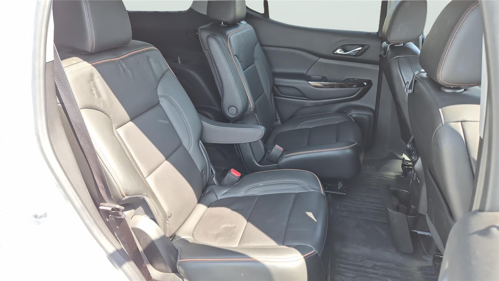 2021 GMC Acadia AT4