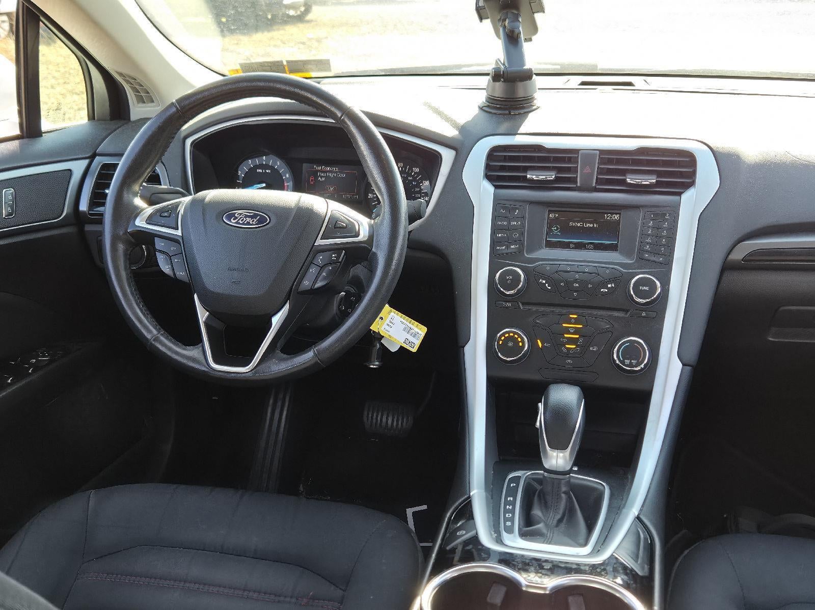 2015 Ford Fusion SE