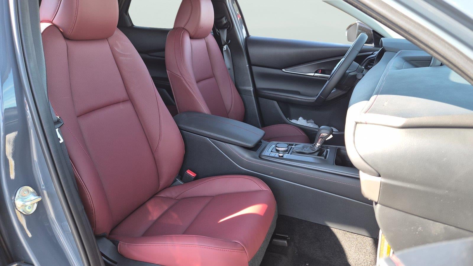 2026 Mazda Mazda CX-30 2.5 S Carbon Edition