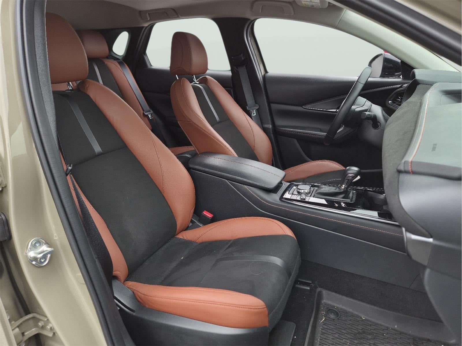 2025 Mazda Mazda CX-30 2.5 Carbon Turbo