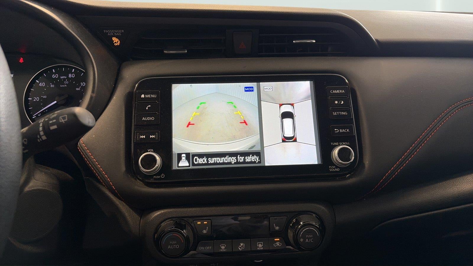 2023 Nissan Kicks SR
