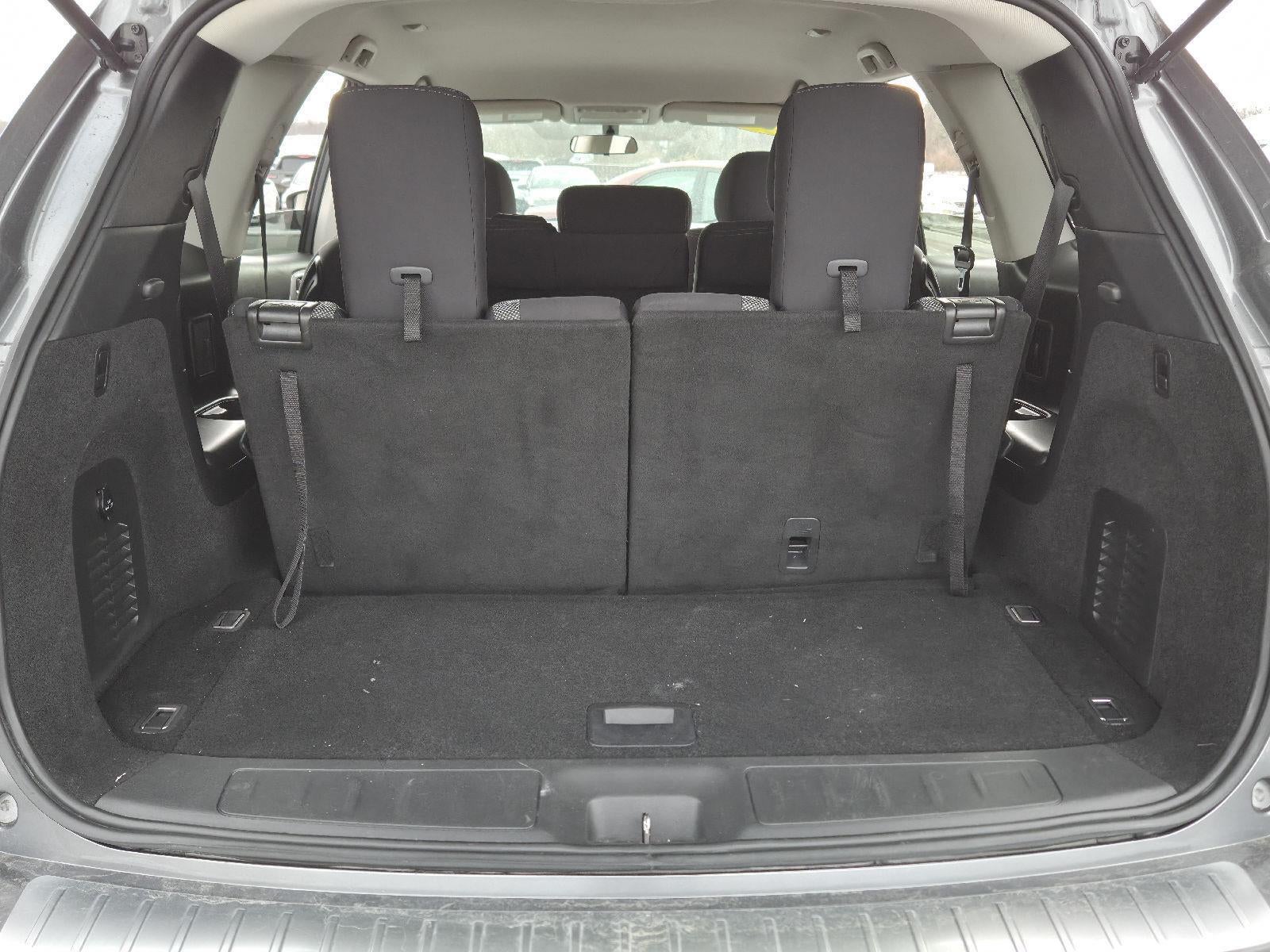 2020 Nissan Pathfinder S