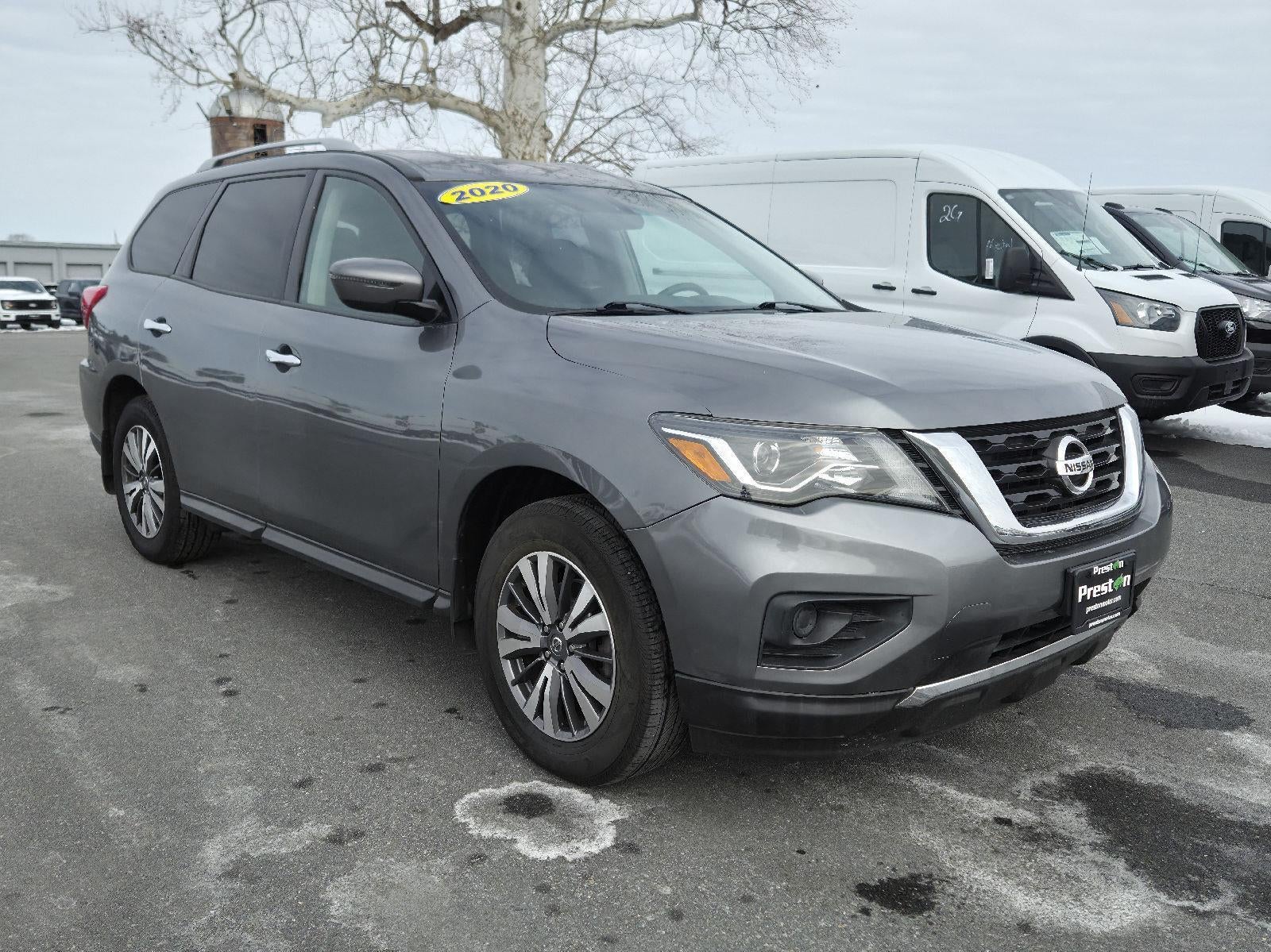 2020 Nissan Pathfinder S