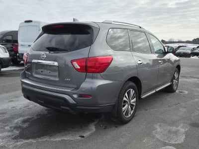 2020 Nissan Pathfinder S