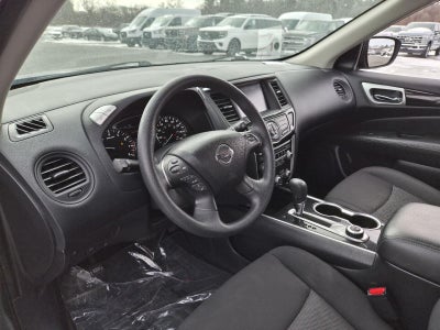 2020 Nissan Pathfinder S