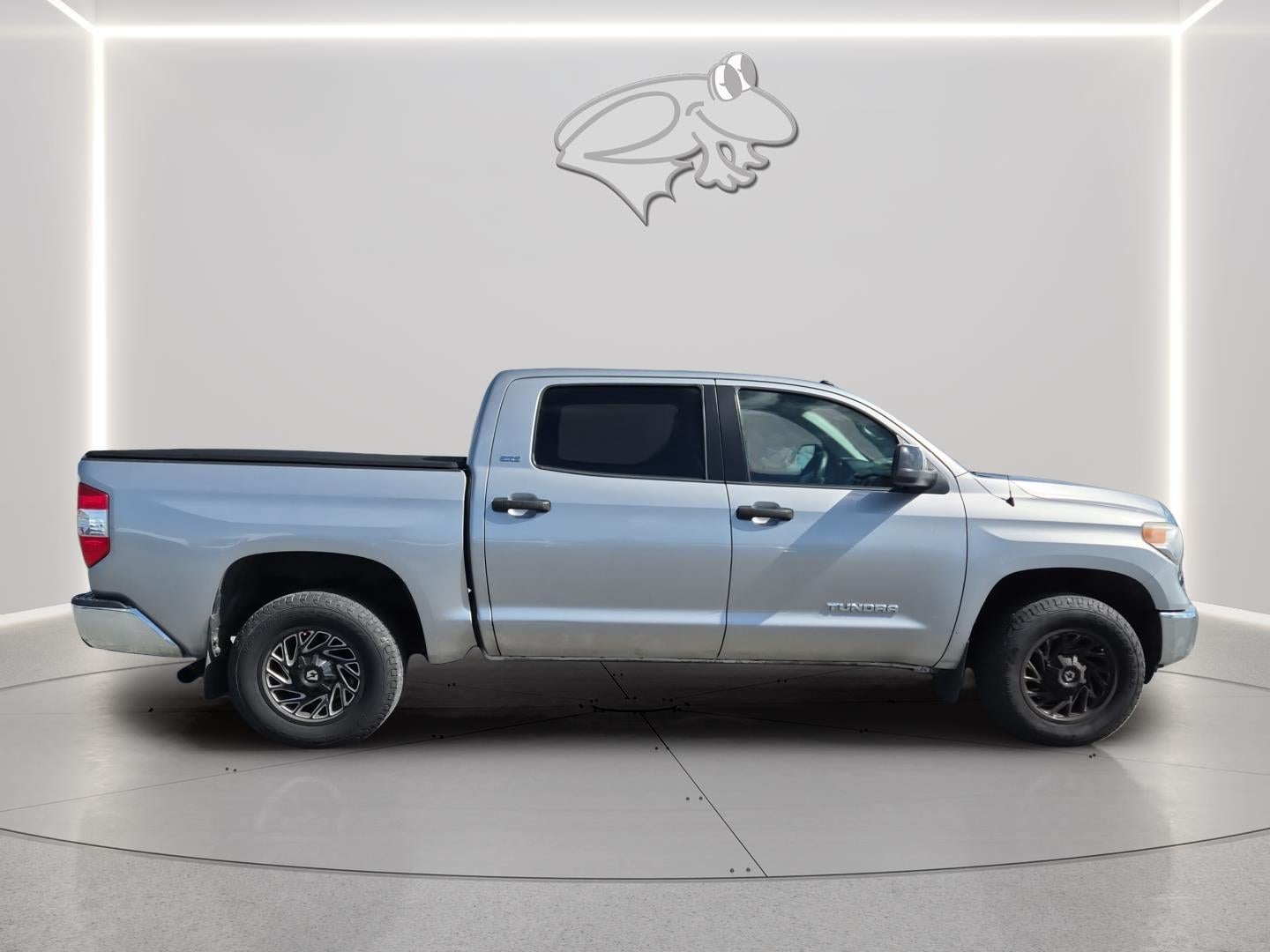 2015 Toyota Tundra Truck SR5