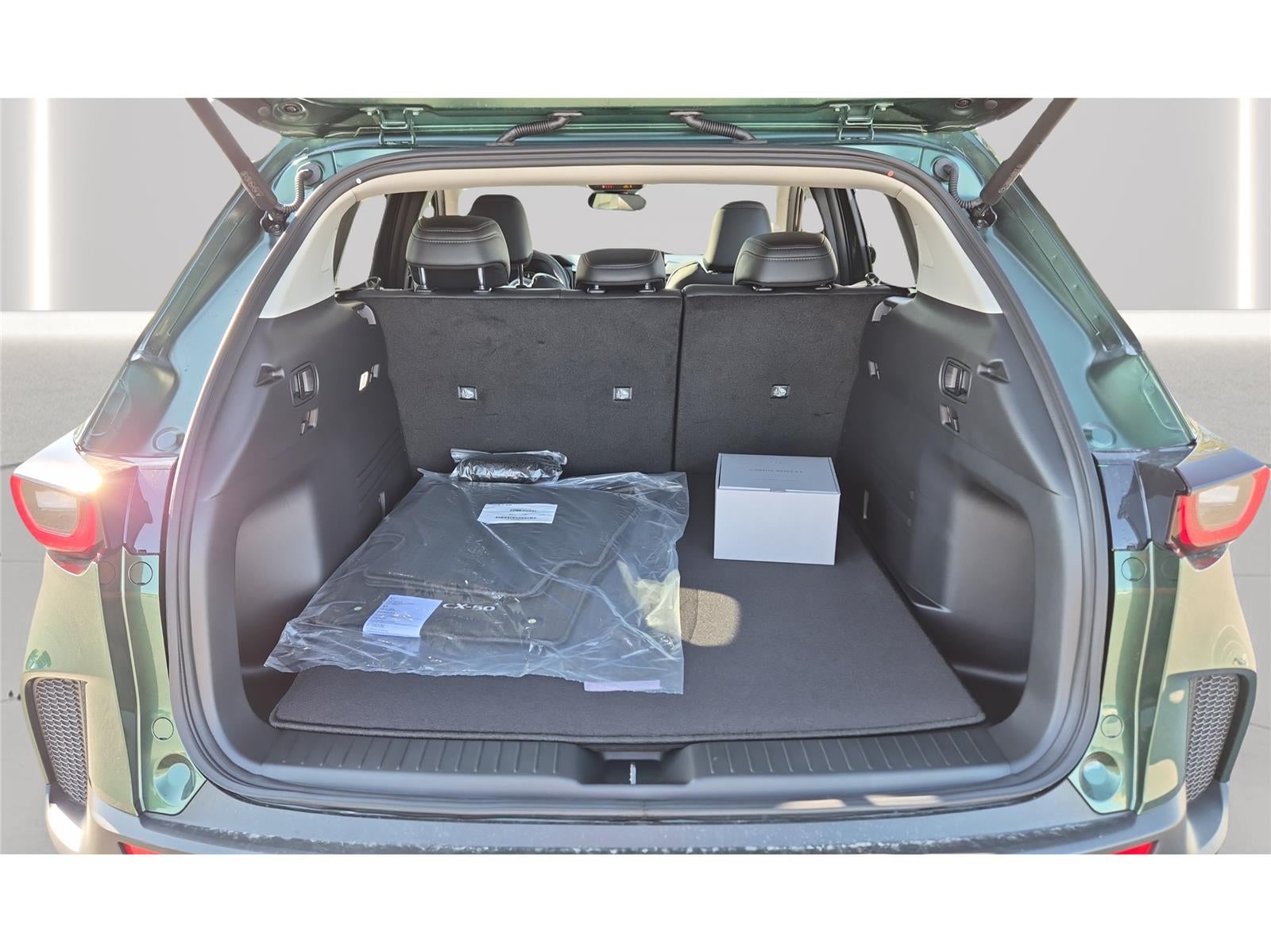 2026 Mazda Mazda CX-50 2.5 S Premium