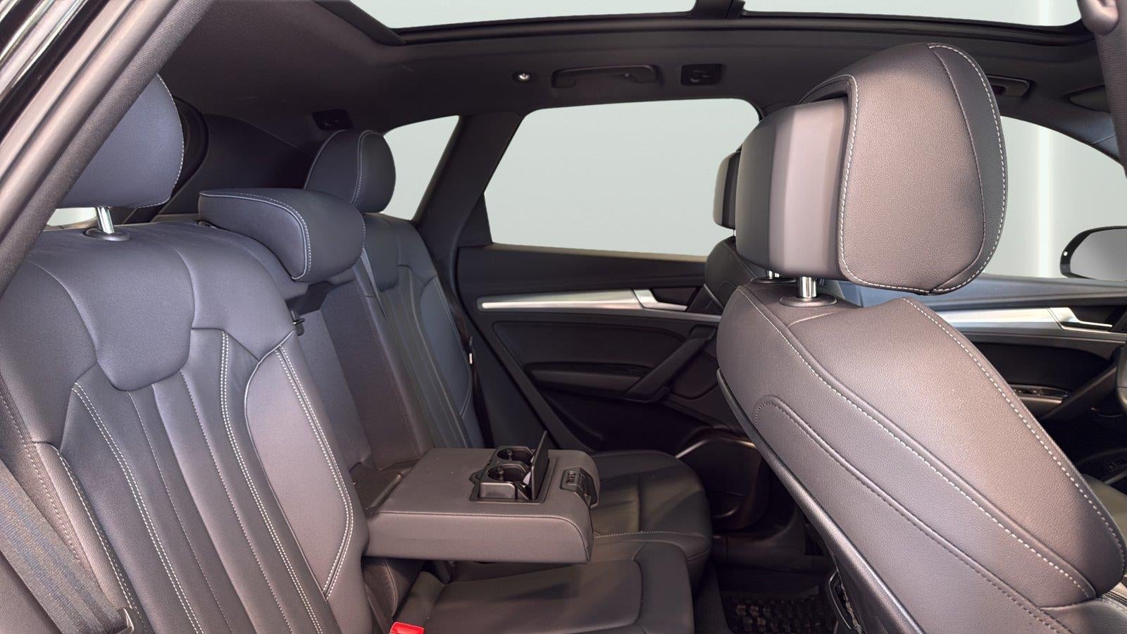2025 Audi Q5 S line Premium