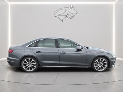 2022 Audi A4 Sedan S line Premium Plus